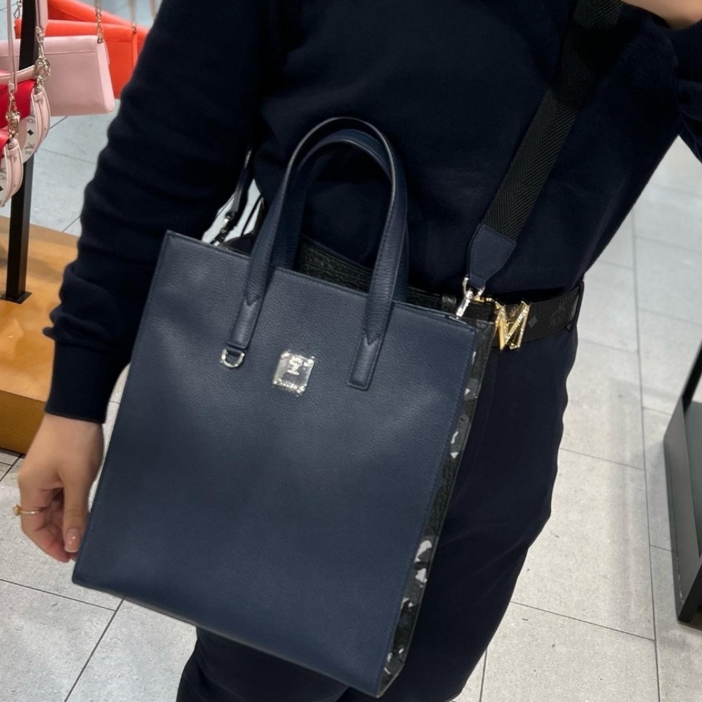 MCM Navy/Black Leather Messenger Tote Bag with Camo/Floral Print - Picture 5 of 17
